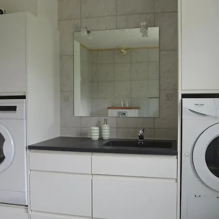 Dom wakacyjny Three-bedroom Holiday In Juelsminde
