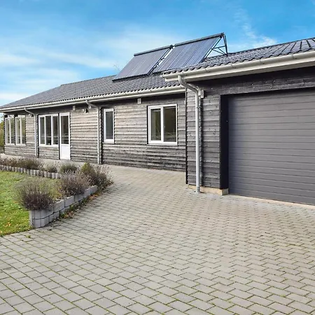 Three-bedroom Holiday In Juelsminde * Sonderby (Midtjylland)